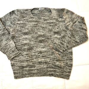 Onzie Marled Gray Crewneck Sweater for Women